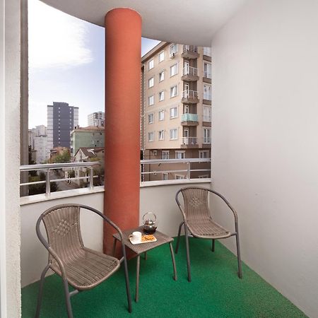 Nish Suites Atasehir Истанбул Екстериор снимка