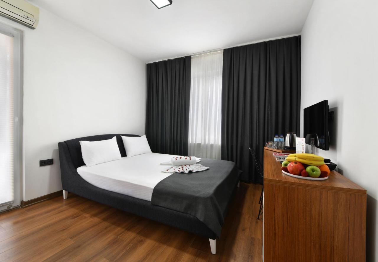 Nish Suites Atasehir Истанбул Екстериор снимка