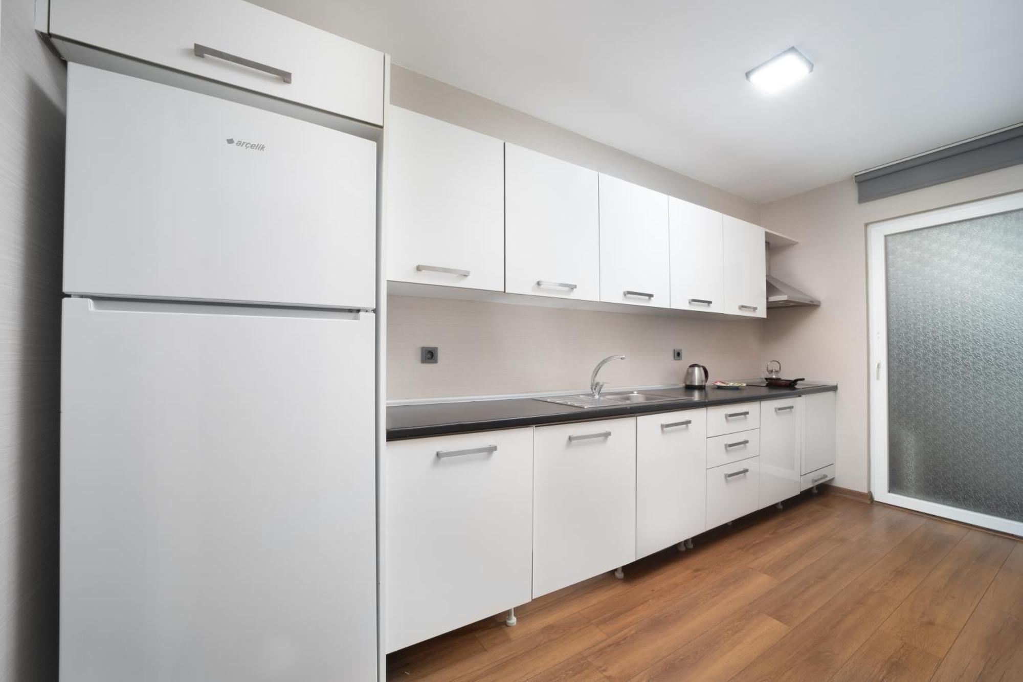 Nish Suites Atasehir Истанбул Екстериор снимка