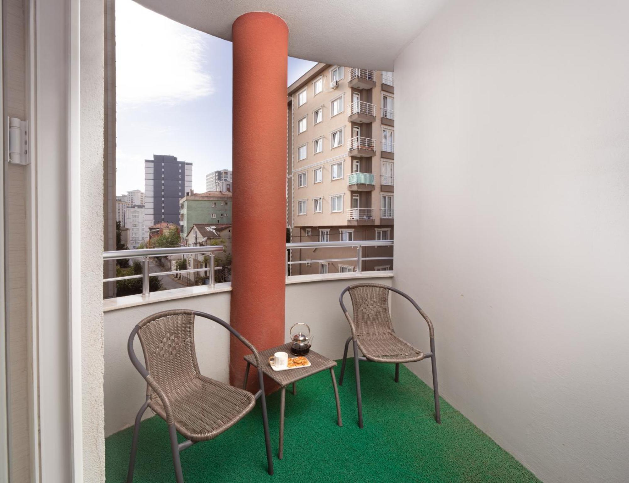 Nish Suites Atasehir Истанбул Екстериор снимка