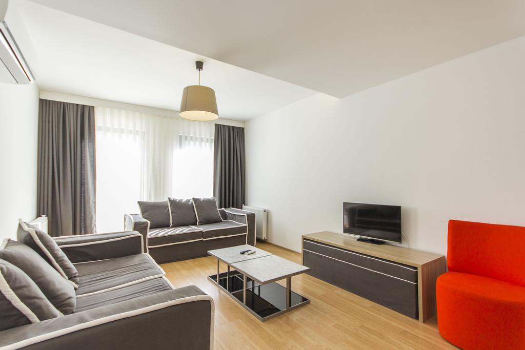 Nish Suites Atasehir Истанбул Екстериор снимка